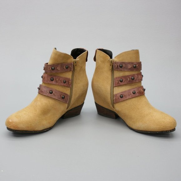 Anthropologie OTBT Ladies 6.5 Valley View Honey Side-zip Ankle Strap Booties - Picture 12 of 12